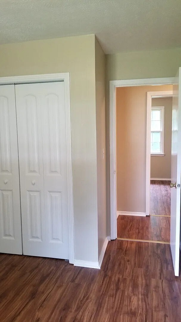 Building Photo - 4903 De Priest Ct