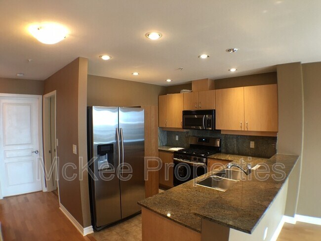 Foto del edificio - 300 W Beech St