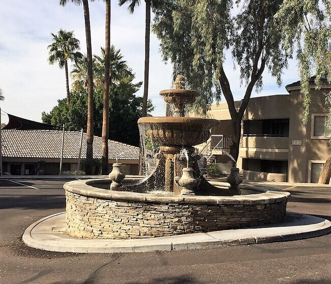 Foto del edificio - Spacious 1 Bedroom Condo in North Central Phoenix!