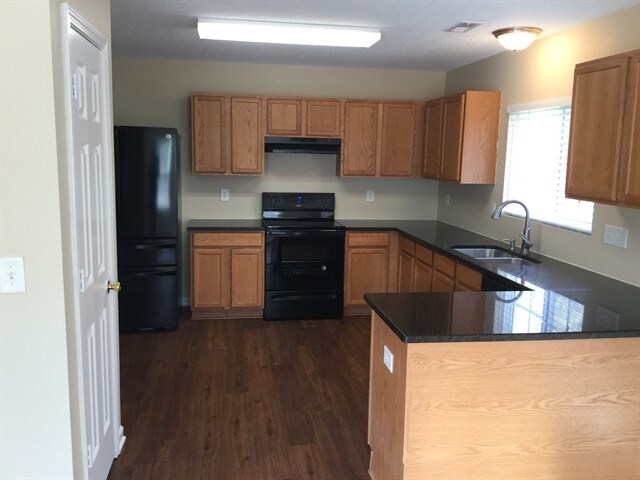 Building Photo - 123 Lodestone Dr