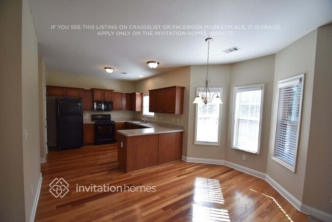 Building Photo - 113 Pristine Dr