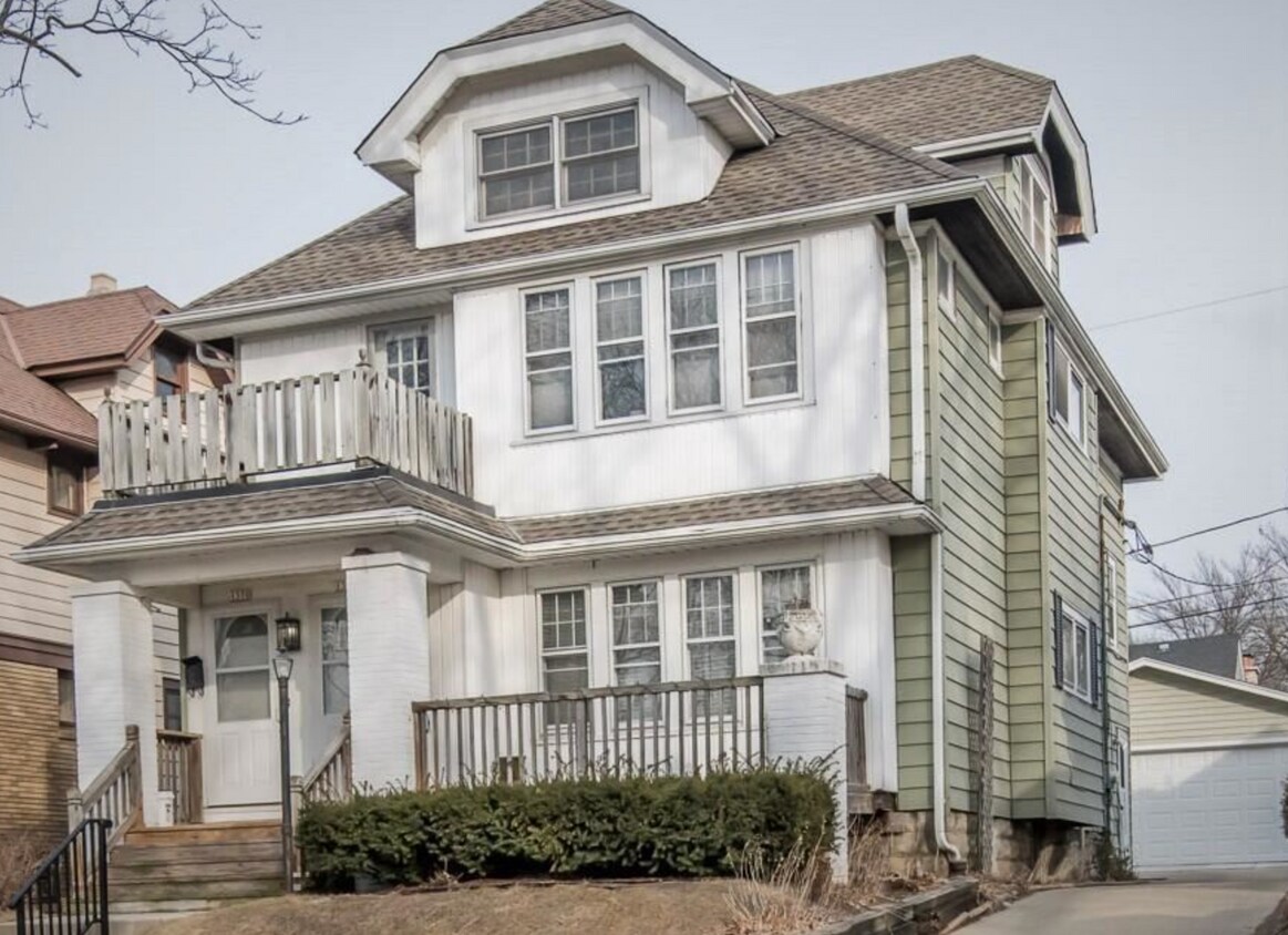 Primary Photo - 1370 N 59th St
