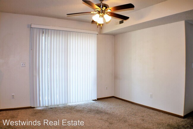 Building Photo - 2 br, 1 bath House - 2534 Rushmore Drive