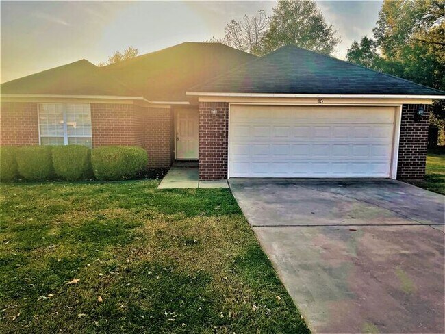 Foto del edificio - Family Friendly Neighborhood in Greenbrier!
