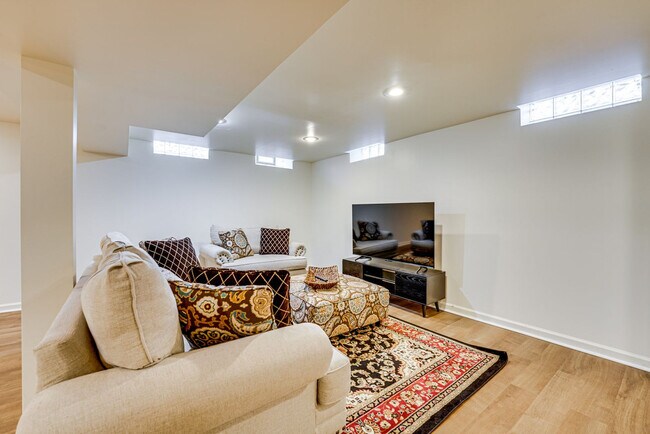 Foto del edificio - 31730 Coronet Dr