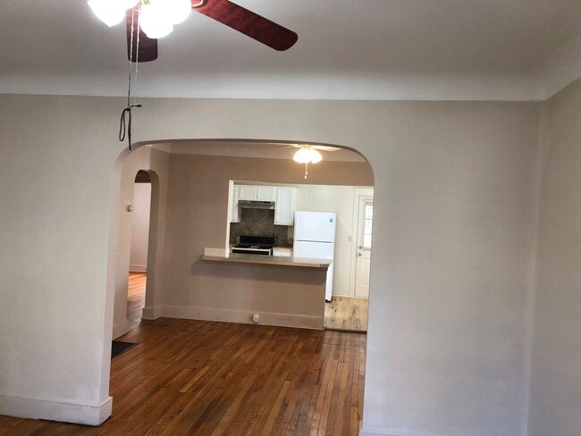 Building Photo - 48 Dennison Ave