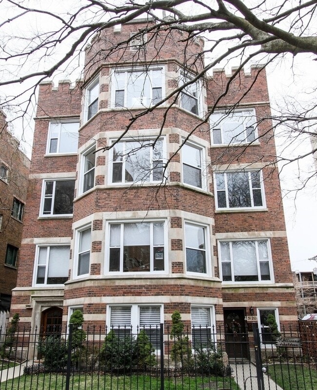 Building Photo - 5120 S Kenwood Ave