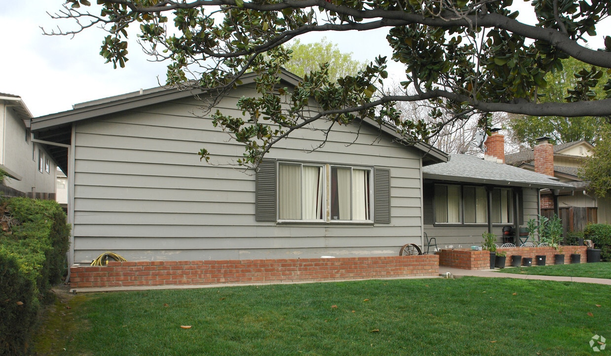 Building Photo - 130 Kiely Blvd