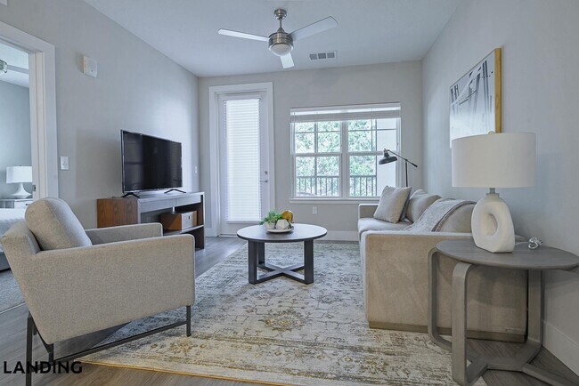 Foto del edificio - 3060 Southcreek Blvd