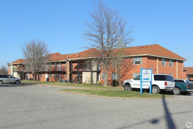 Colonial Park Apartments - Tulsa, OK | Apartments.com