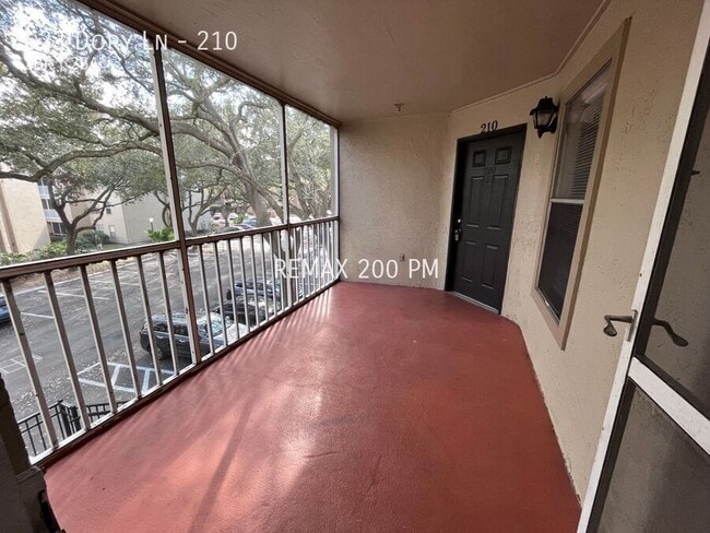 Building Photo - 623 Dory Ln