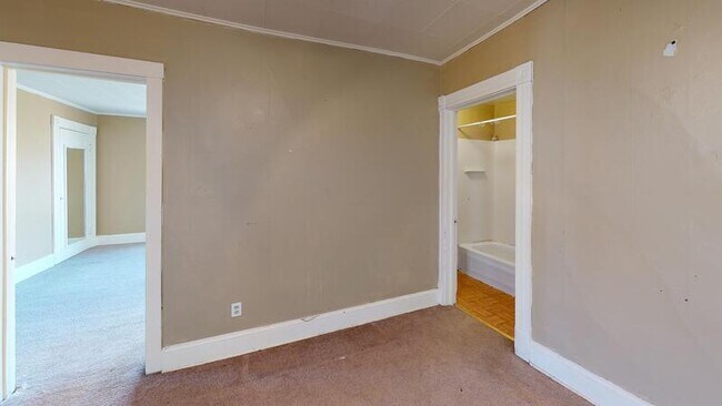 Building Photo - 40 E Hallam Ave