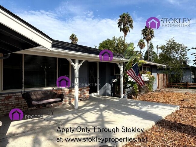 Photo - 1889 Farm Bureau Rd House