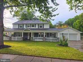 Building Photo - 13106 Melville Ln