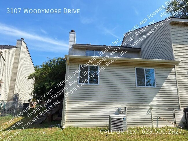 Building Photo - Sunroom in Antioch!