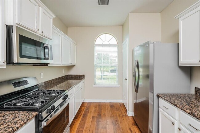 Building Photo - 9439 Ruby Mist Dr