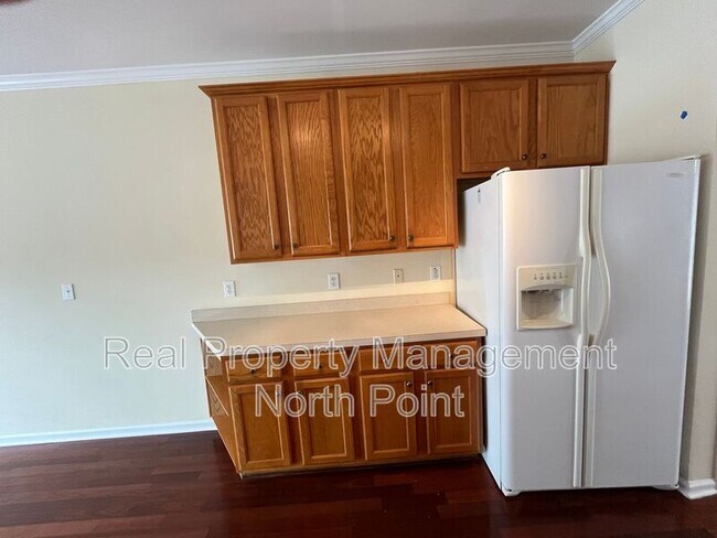 Foto del edificio - 4822 Liberty Plaza