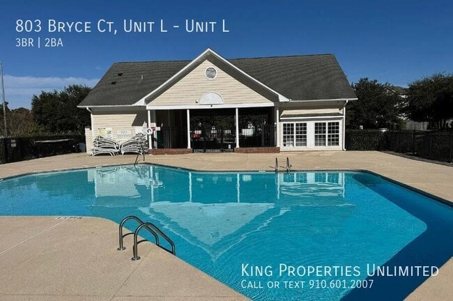 Building Photo - 803 Bryce Ct