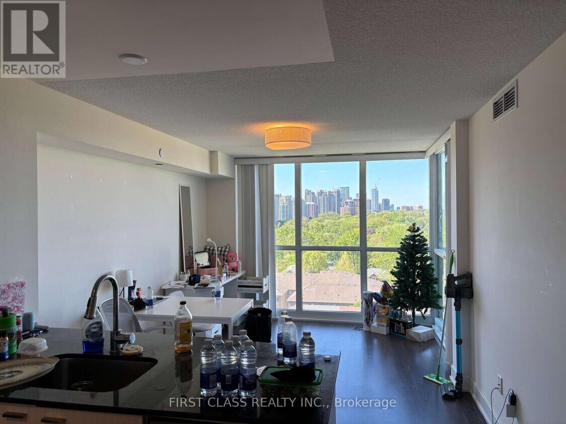 Photo principale - 88-1188 Sheppard Ave E
