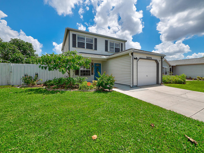 Building Photo - 3898  Circle Lake Drive