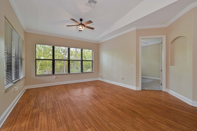 Building Photo - 1244 Carpazi Ct