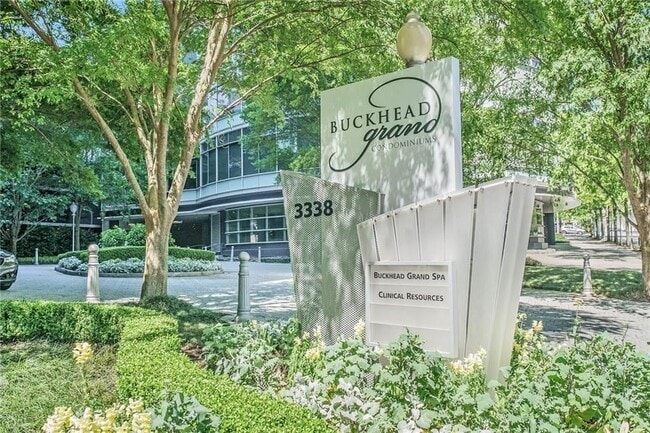 Building Photo - 3338 Peachtree Rd