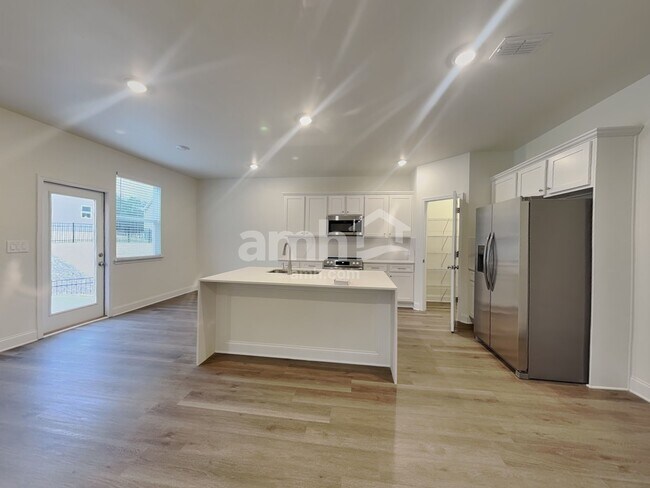 Foto del edificio - 3534 Shane Hill Rd SW