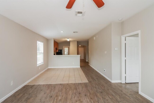 Foto del edificio - 10823 Barker Gate Ct