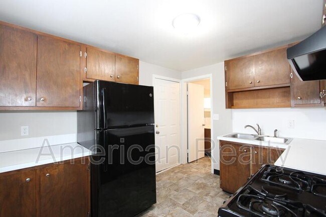 Foto del edificio - 103 Lexington Ave NW