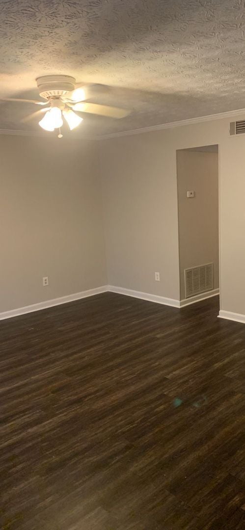 Foto del edificio - READY NOW! Beautiful townhome! 2 bedroom 2.5 bathroom in Snellville