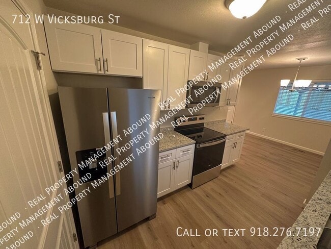 Foto del edificio - 712 W Vicksburg St