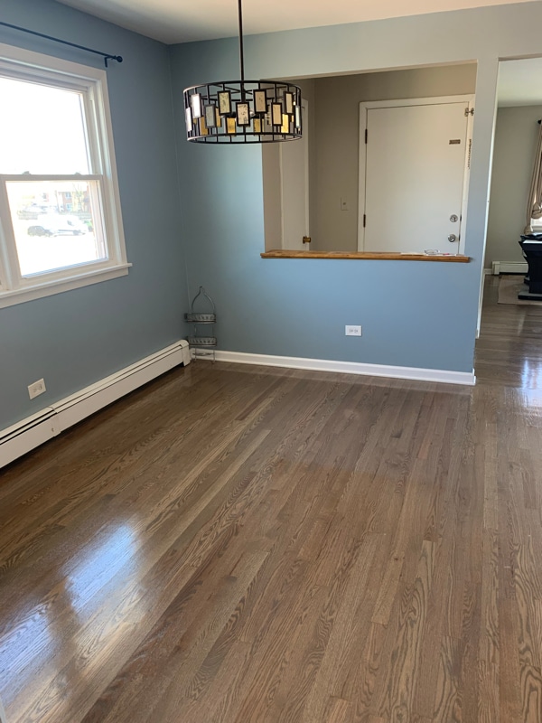 Foto del edificio - 764 Holiday Ln