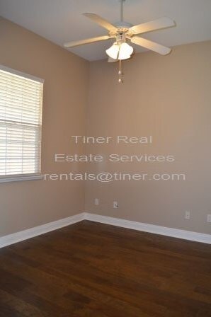 Foto del edificio - 8021 Peach Spruce Dr