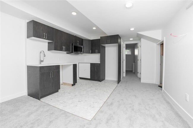 Photo du bâtiment - 92 Pilgrim Ave