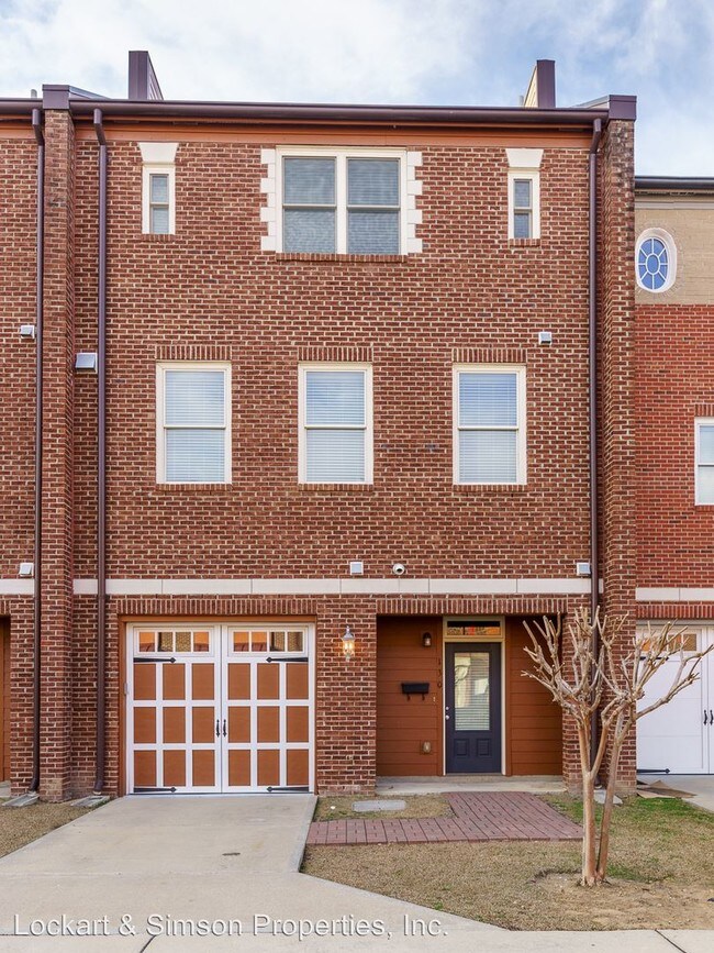 Building Photo - 130 Pennmark Pl