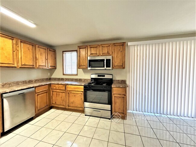 Building Photo - 6339 W Berkeley Rd