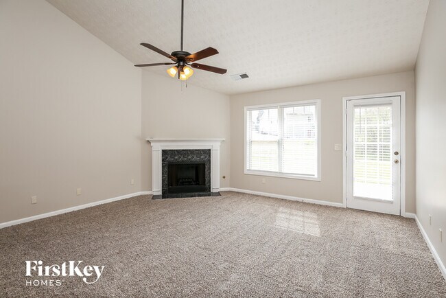 Foto del edificio - 445 Windsor Brook Ln SE