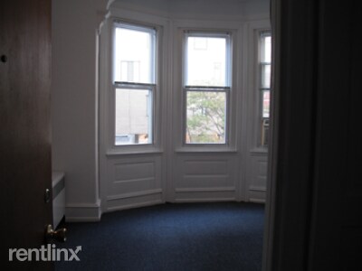 Foto del edificio - 3353 N Park Ave