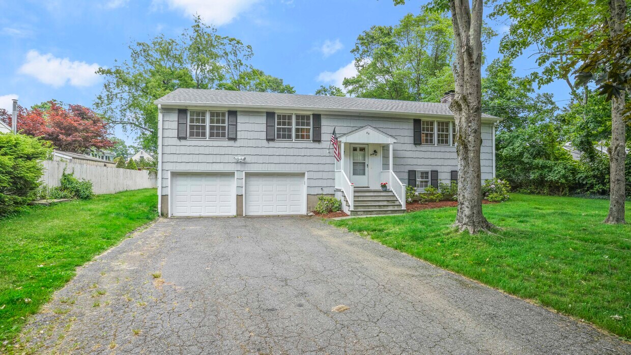 Primary Photo - 30 Toilsome Ave