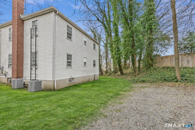 Foto del edificio - 17 Artic St