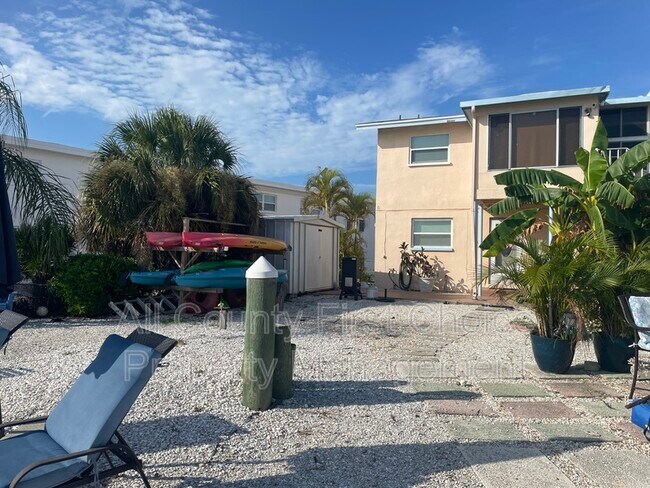 Foto del edificio - 501 129th Ave E