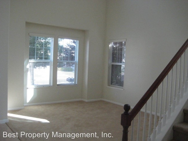 Building Photo - 1638 Marina Way