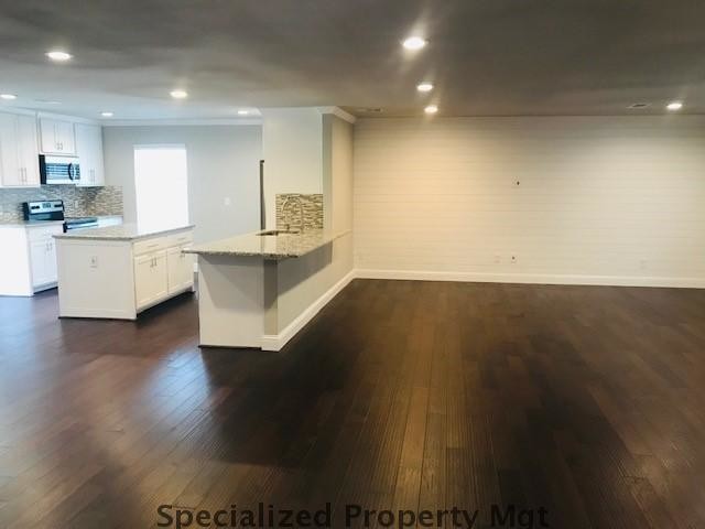 Foto del edificio - 3221 Ranch Dr