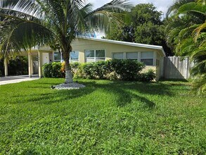 Building Photo - 1481 NW 2nd St