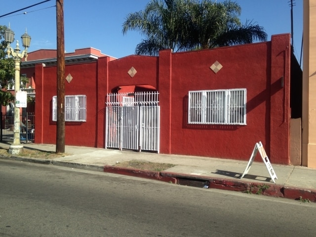 Primary Photo - Main Street Apartments