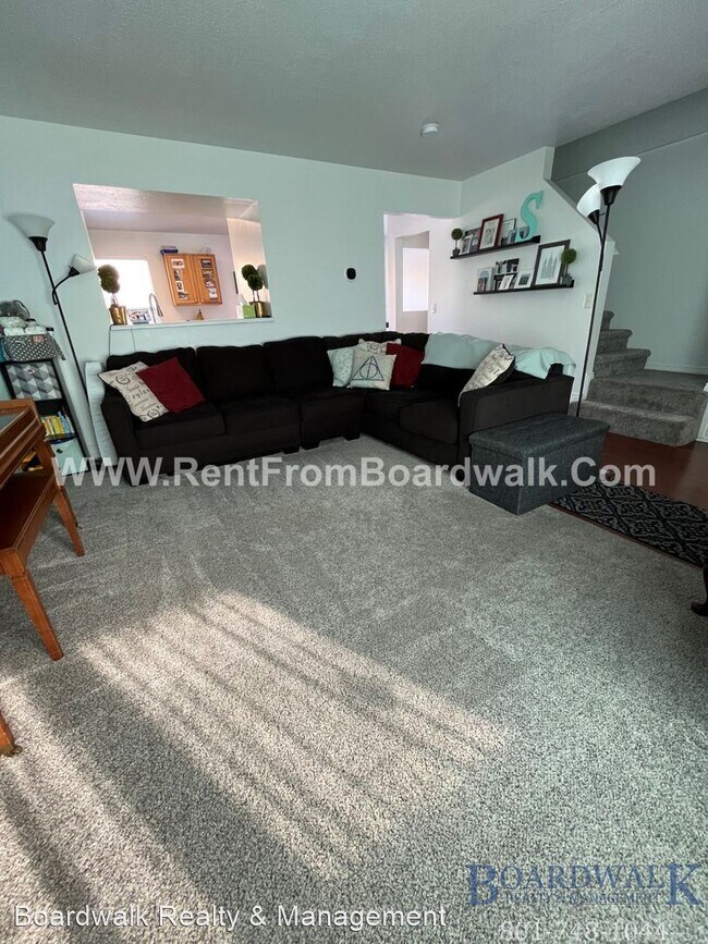 Building Photo - 4 br, 3 bath House - 1298 W Glengyle Ct