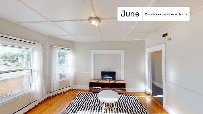 Foto del edificio - Room in Shared 5 bed/2 bath home