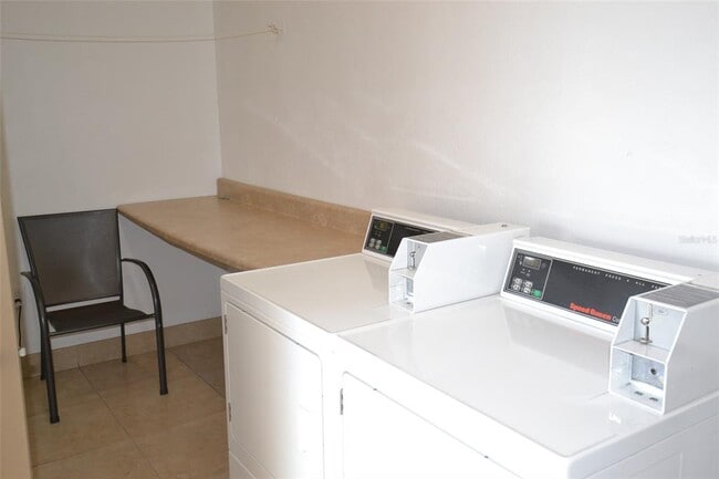 Foto del edificio - 105 Island Way