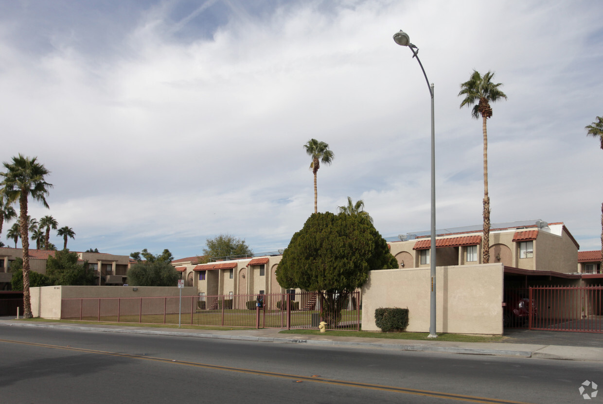 Building Photo - 81840 Avenida Del Mar