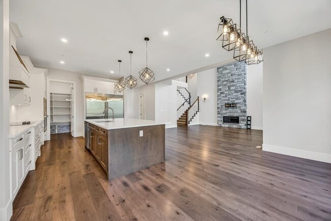 Building Photo - 4399 Emily Carr Pl